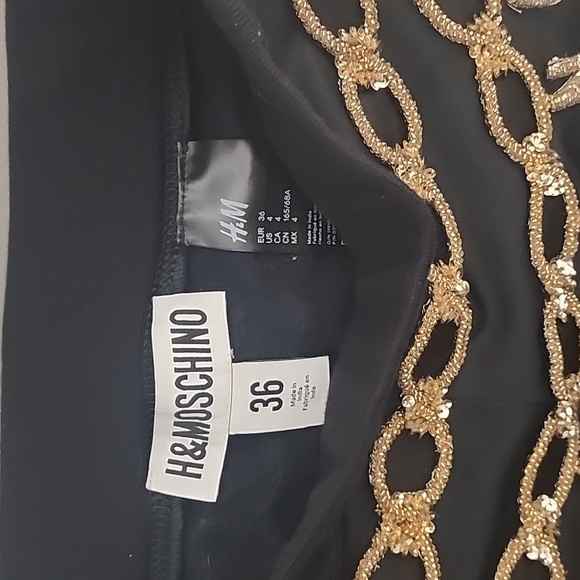 Moschino set! - Picture 6 of 6